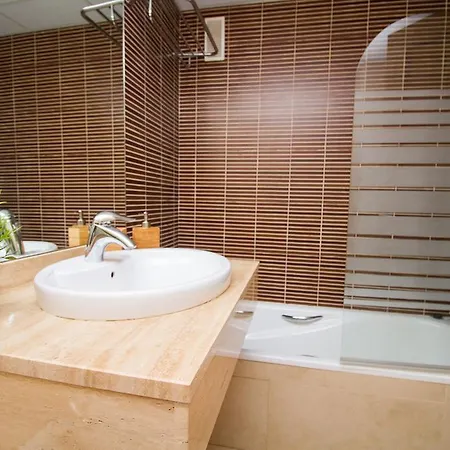 Wonderstays La Estacion Apartment Malaga