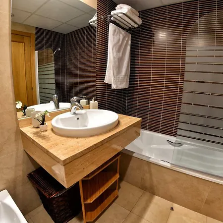 Wonderstays La Estacion