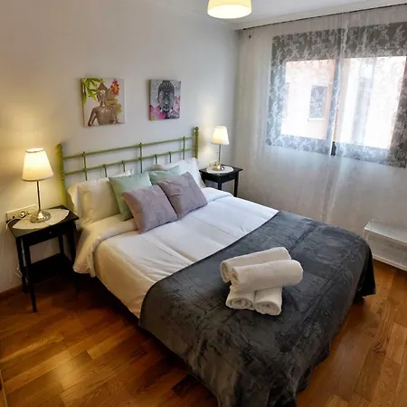 Wonderstays La Estacion * Malaga